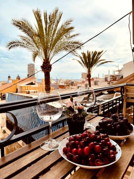 Апартаменты Sea View Barrio Santa Cruz Casco *